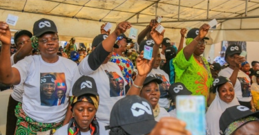 Lagos Yam Traders Drum Support For Tinubu, Sanwo-olu (photos)