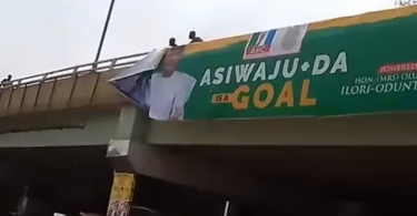 Youths Dragged Down Tinubu’s Banner In Ogun State (Photos)