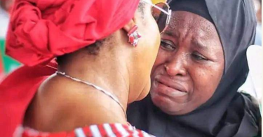 Viral Photo Of Aisha Yesufu Crying At Peter Obi's Lagos Rally